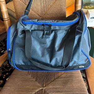 C9 by Champion Gym Duffle Travel Bag  Grey Royal Blue Trim 17”x 11” x 10” unisex